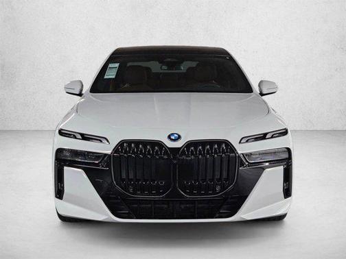 Alpine White 2026 BMW i7 eDrive50