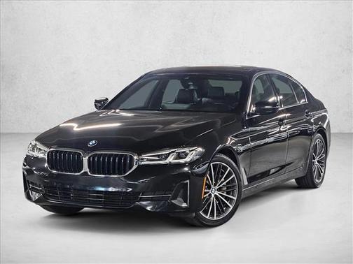 2022 BMW 530 i