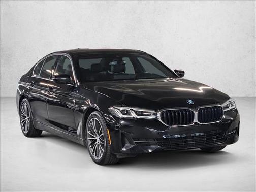 2022 BMW 530 i