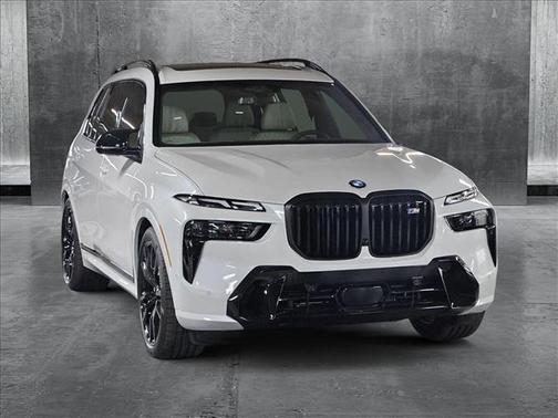 2026 BMW X7 M60i