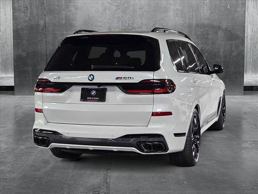 2026 BMW X7 M60i