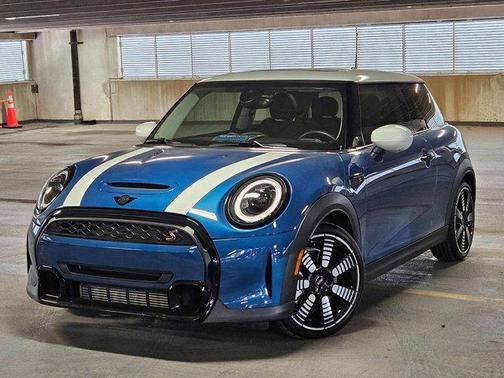 2023 MINI Hardtop Cooper S