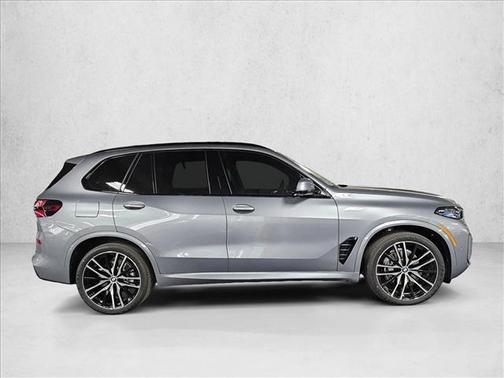 Skyscraper Grey Metallic 2026 BMW X5 xDrive40i
