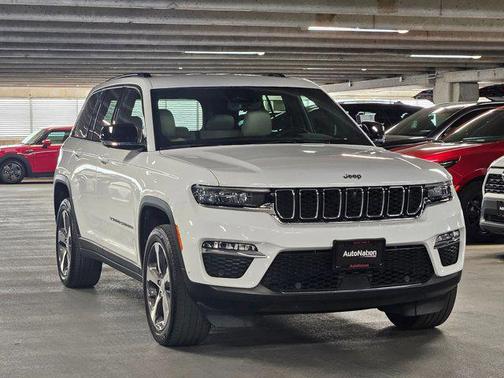 2023 Jeep Grand Cherokee Limited X