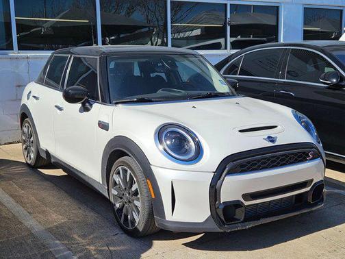 2023 MINI Hardtop Cooper S