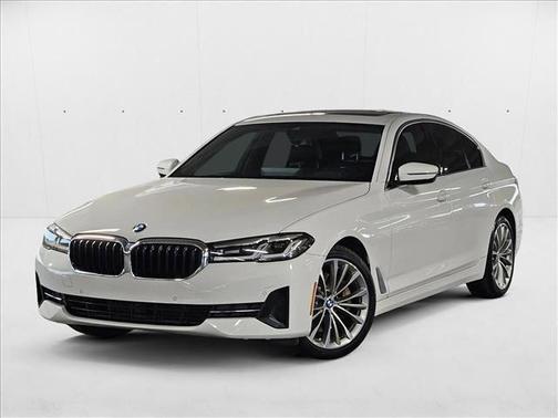 2022 BMW 530 i