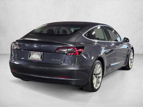 2019 Tesla Model 3 Performance