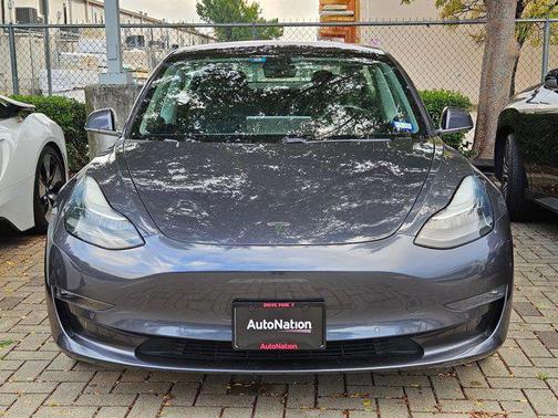 2019 Tesla Model 3 Performance