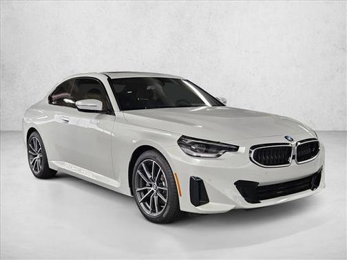 Mineral White Metallic 2025 BMW 230 xDrive