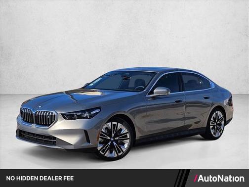 Oxide Grey Metallic 2026 BMW i5 eDrive40