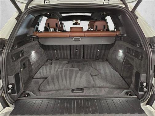 Alpine White 2021 BMW X5 sDrive40i