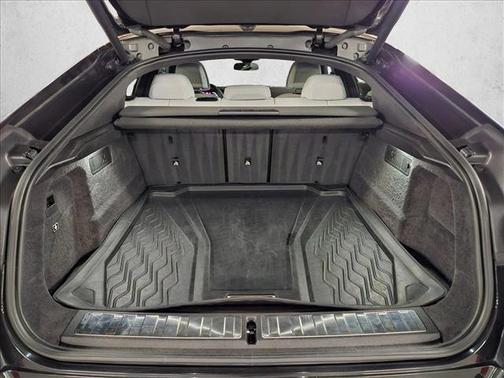 2024 BMW X6 xDrive40i