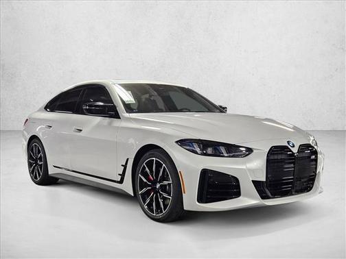 2026 BMW M440 i xDrive