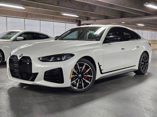 2026 BMW M440 i xDrive