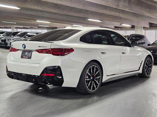2026 BMW M440 i xDrive