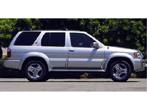 2002 INFINITI QX4 Luxury