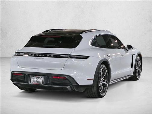 2022 Porsche Taycan 4