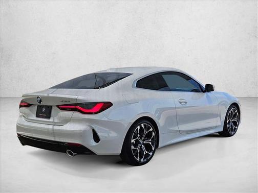 Mineral White Metallic 2026 BMW 430 i