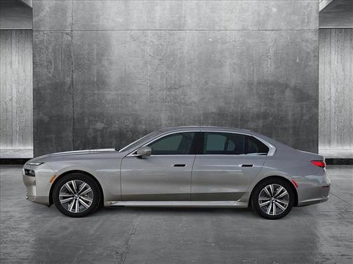 2024 BMW i7 eDrive50