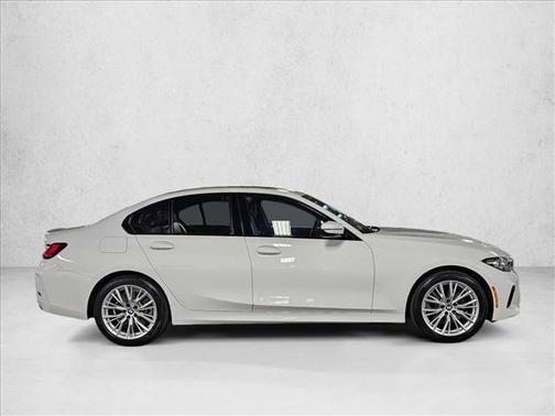 2023 BMW 330 330i