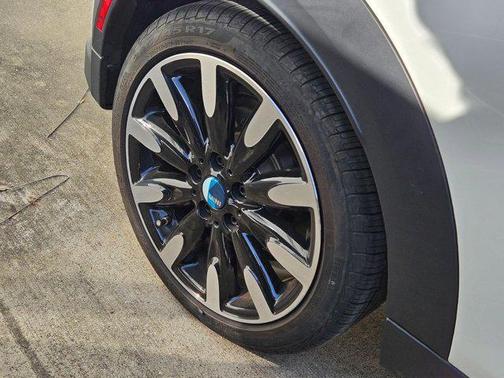 Nanuq White Metallic 2024 MINI Convertible Cooper S