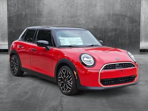 2025 MINI Hardtop Cooper