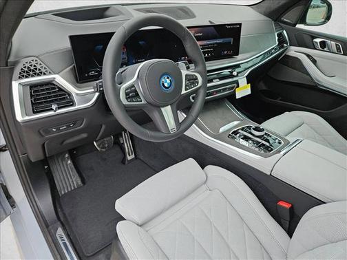 Brooklyn Grey Metallic 2026 BMW X5 PHEV xDrive50e
