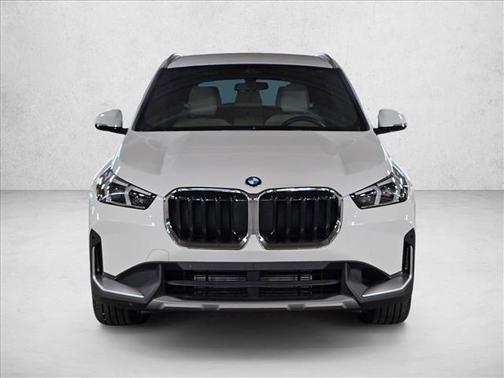 Alpine White 2023 BMW X1 xDrive28i