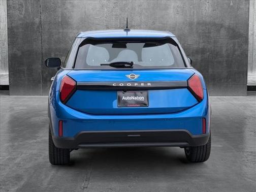 2025 MINI Hardtop Cooper