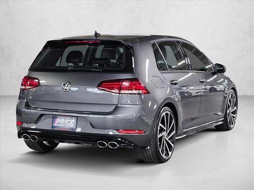 2019 Volkswagen Golf R 2.0T DSG