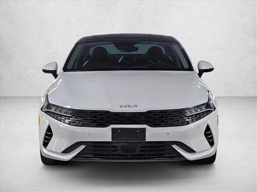 Glacial White Pearl 2022 Kia K5 EX