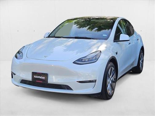 2022 Tesla Model Y Long Range Dual Motor All-Wheel Drive