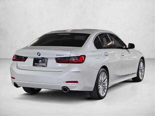 2023 BMW 330 330i