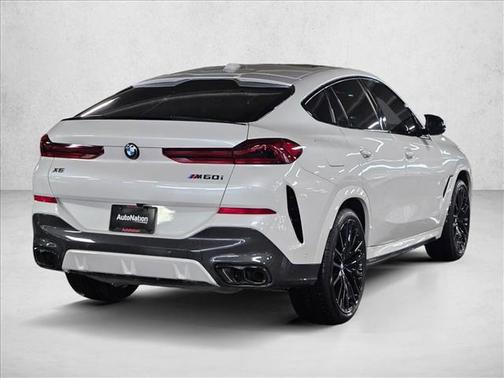 2025 BMW X6 M60i