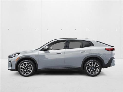 Brooklyn Grey Metallic 2026 BMW X2 xDrive28i