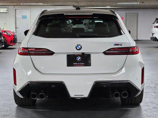 Alpine White 2026 BMW M5 Base