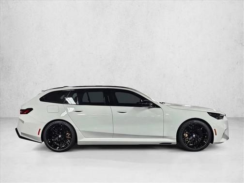 Alpine White 2026 BMW M5 Base