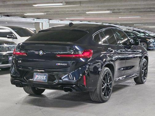 Carbon Black Metallic 2025 BMW X4 M40i