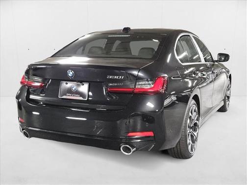 2025 BMW 330 i