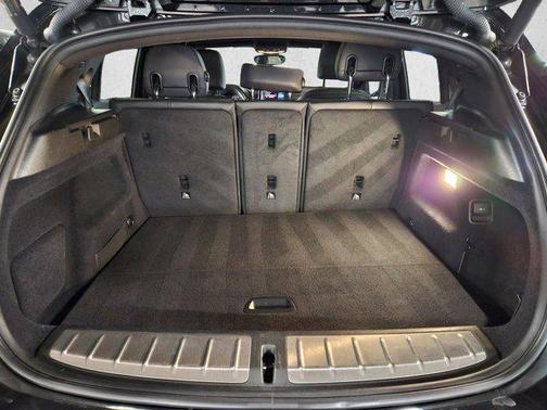 Black Sapphire Metallic 2022 BMW X2 xDrive28i