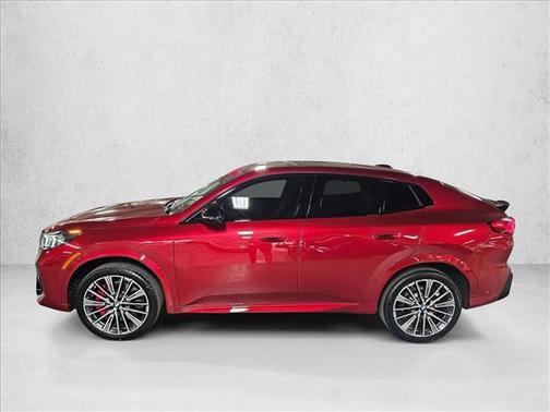 Vegas Red Metallic 2026 BMW X2 xDrive28i