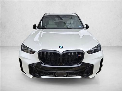 2025 BMW X5 M60i