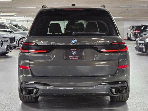2026 BMW X7 xDrive40i