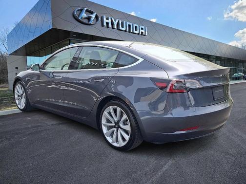 2020 Tesla Model 3 Long Range