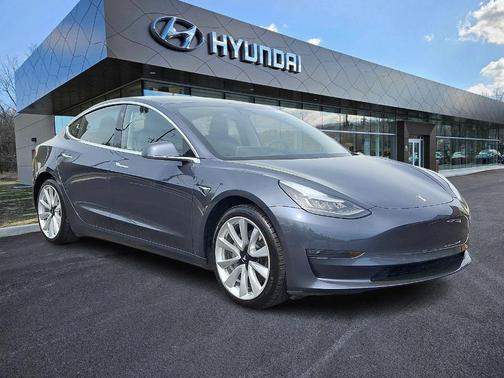 2020 Tesla Model 3 Long Range
