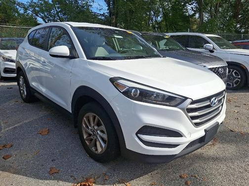 2018 Hyundai TUCSON SE