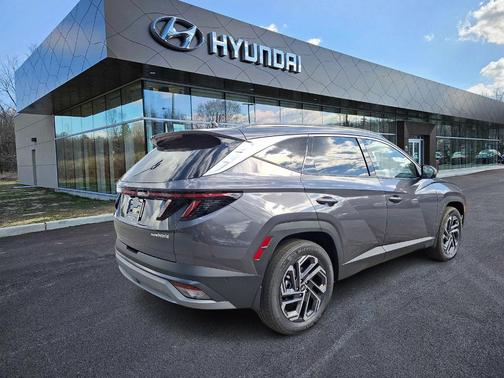 2025 Hyundai TUCSON Hybrid Limited