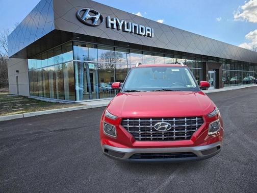 2022 Hyundai VENUE SEL