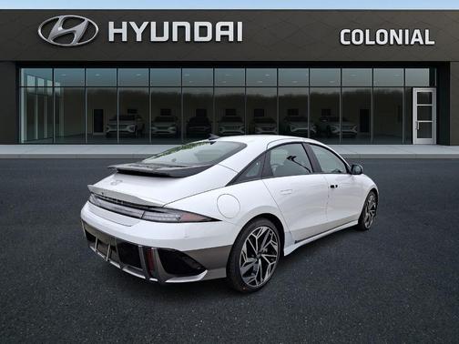 2025 Hyundai IONIQ 6 SEL