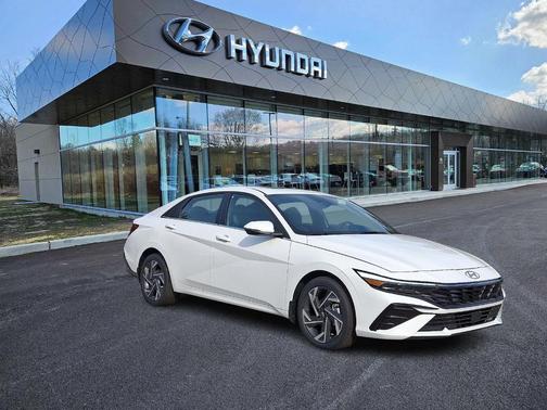 2025 Hyundai ELANTRA HEV Limited